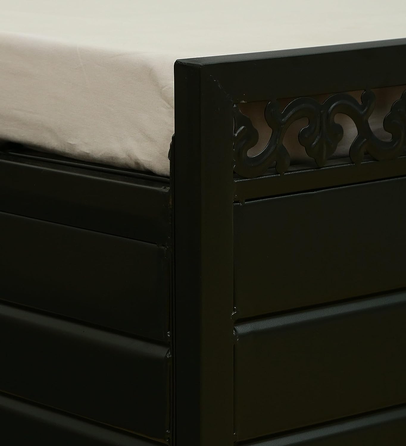 Storage Metal Bed with Hydraulics
